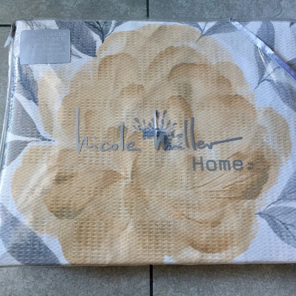 NEW Nicole Miller Textured 100% Cotton Queen Duvet Set